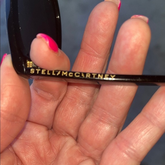 Stella McCartney Black Cat-Eye Sunglasses stylish flair main image 4